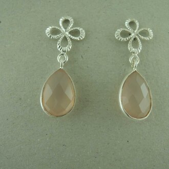 P160 OZ0947 OORSTEKER Ag925 MAANSTEEN ROOS 3CM 12MM BLOEM + 15MM DRUPPEL