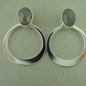 P161 OZ0953 OORSTEKER Ag925 LABRADORIET GRIJS  28MM 15MM 8MM OVAAL