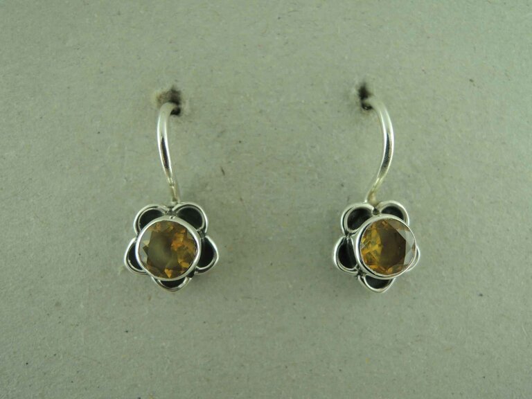 P178 OZ0988 OORHAAK Ag925 BLOEM 9MM CITRIEN GEEL ROND 6MM