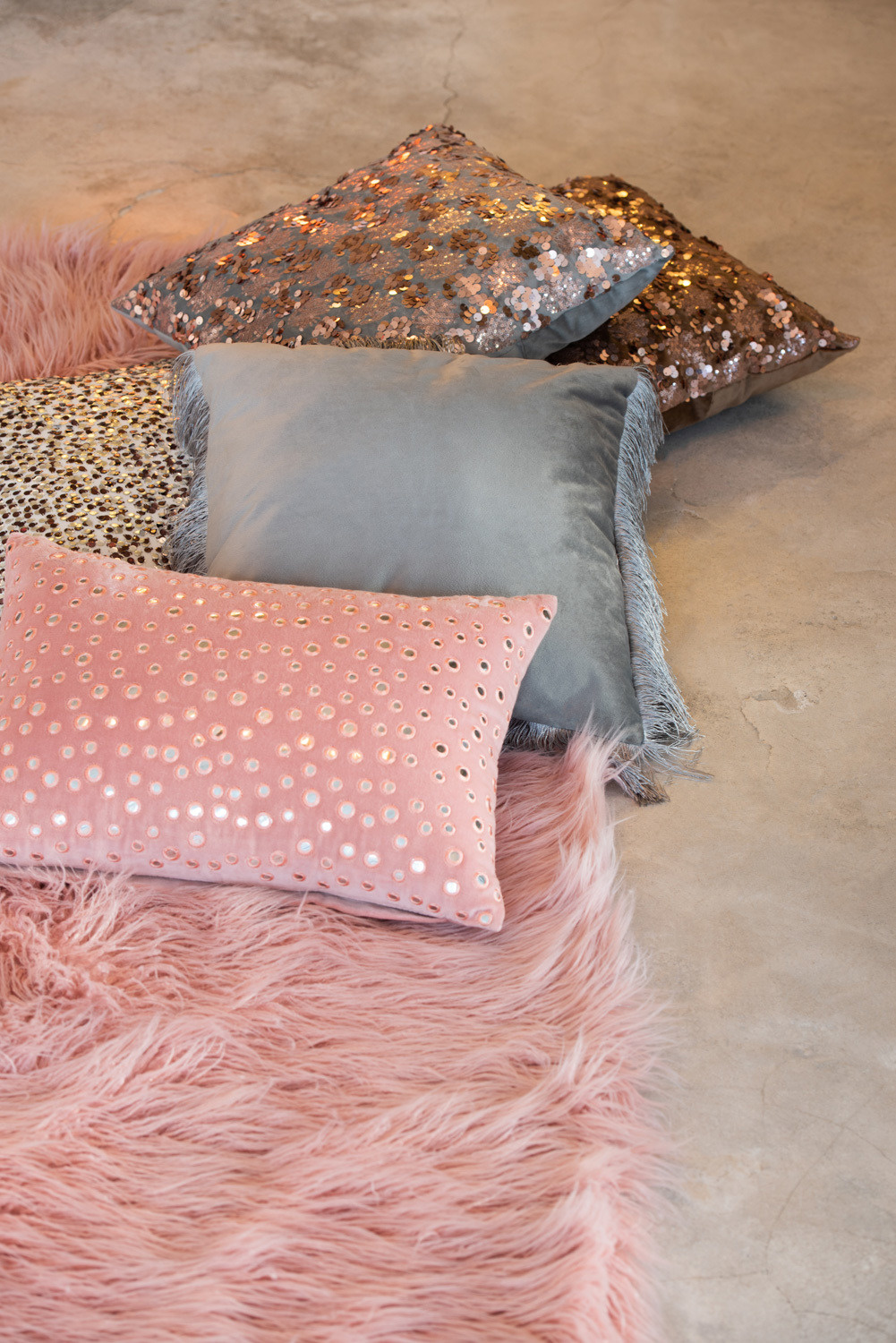 pink rectangle cushion