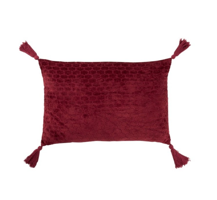 red rectangle cushion