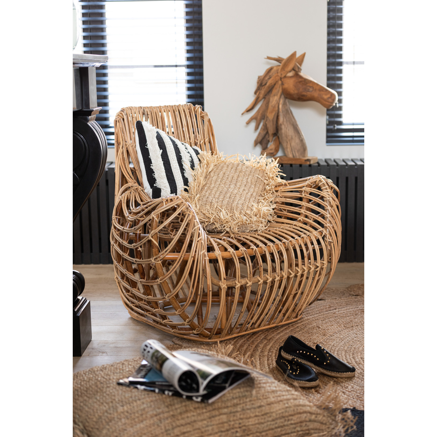 J-Line Seat Rural Rattan Natural