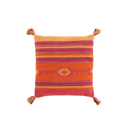 Kleurrijke, sfeervolle en zachte kussens - Sl-homedecoration.com