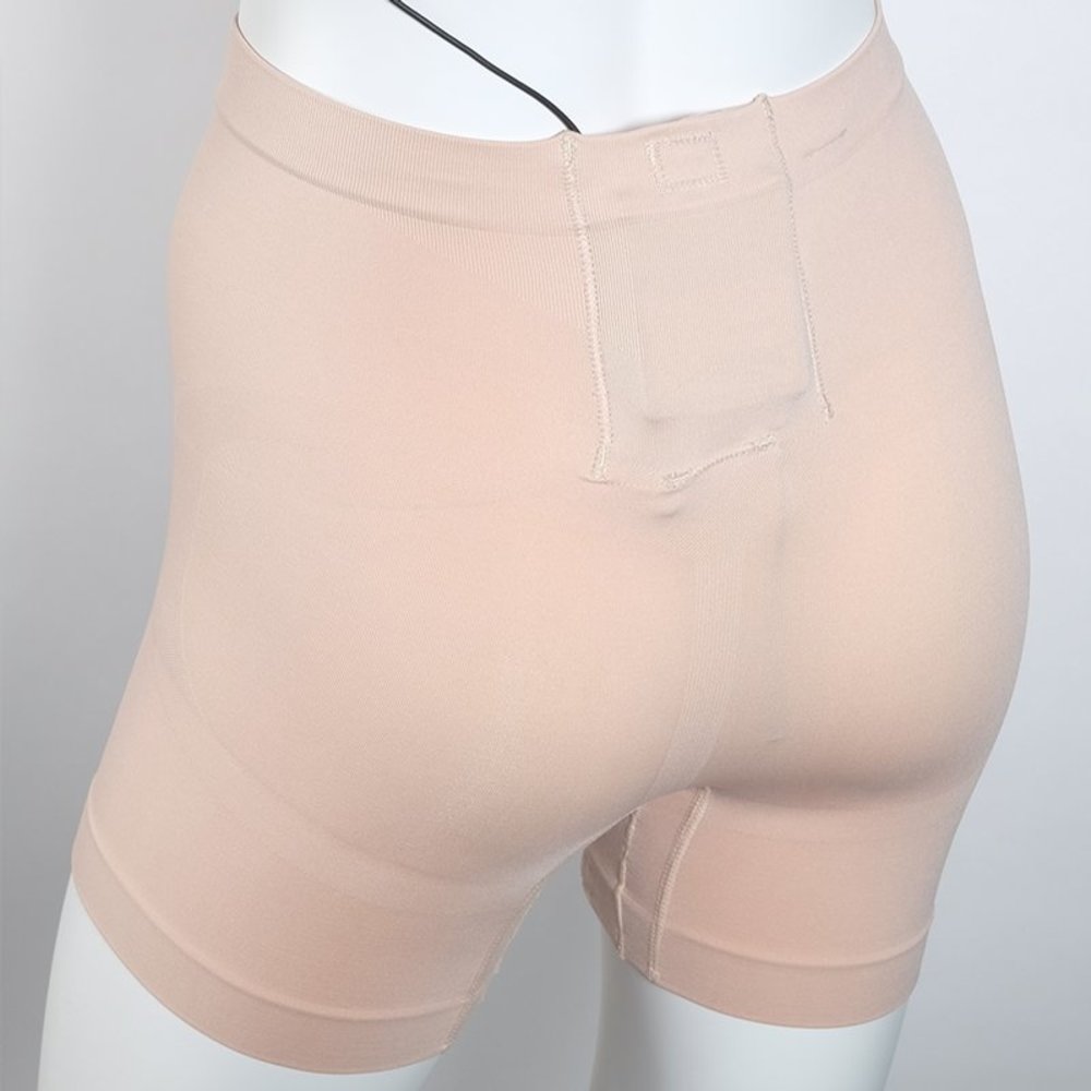 Ursa Ursa Shorties Beige M