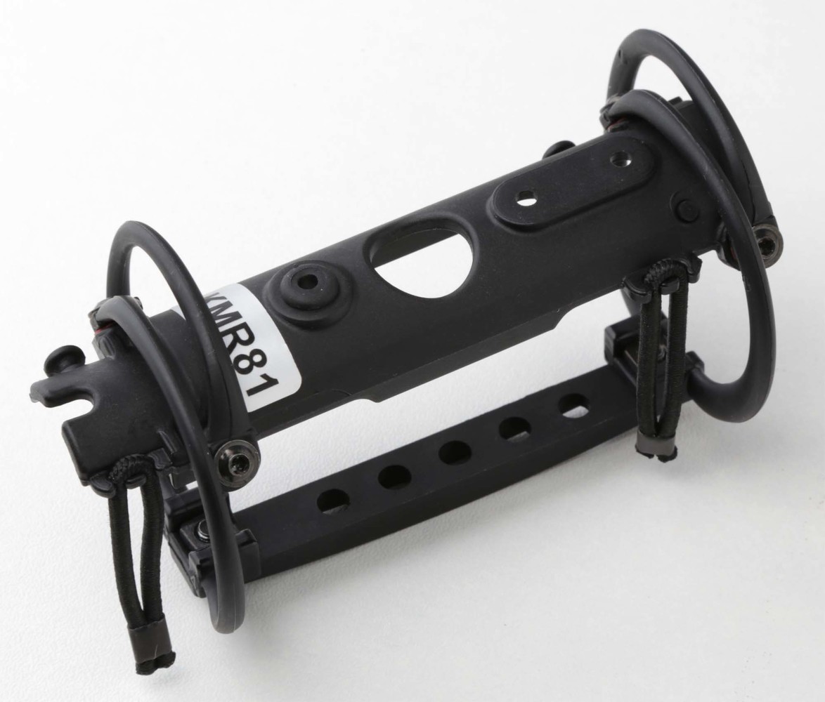 Cinela Cinela PIA-OSIX6-KMR81 Cinela Cinela PIA-OSIX6-KMR81