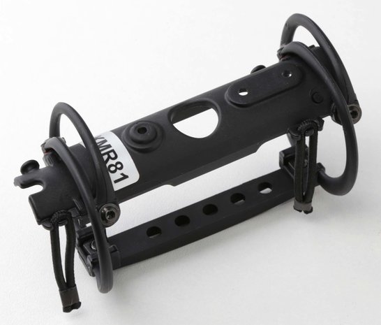 Cinela Cinela PIA-OSIX6-KMR81 Cinela Cinela PIA-OSIX6-KMR81