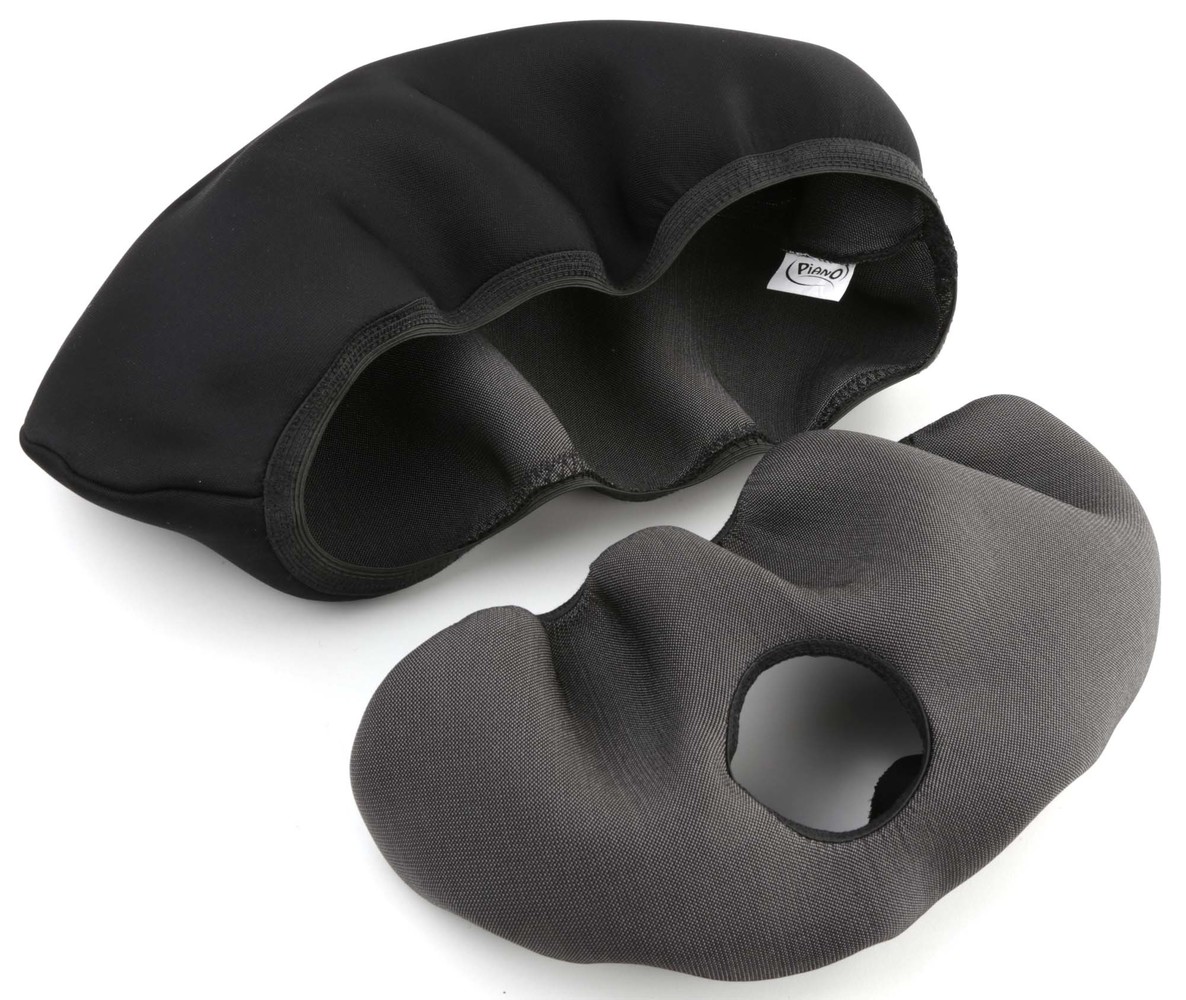 Cinela Cinela PIA-COVER Cinela Cinela PIA-COVER