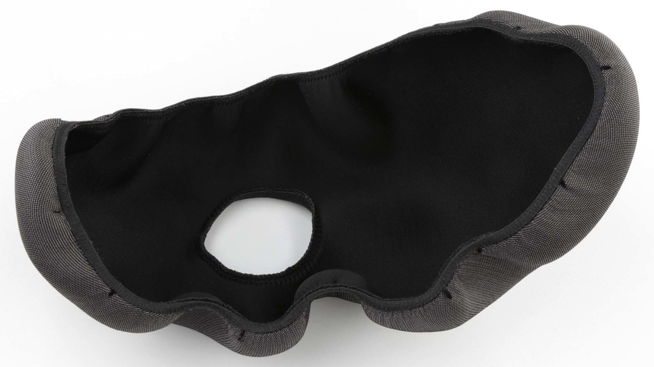 Cinela Cinela PIA-COVER-Bottom