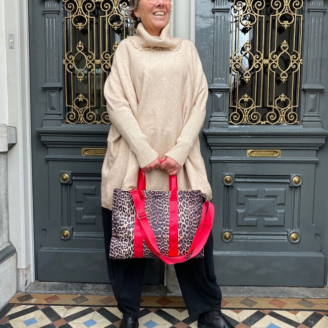 SHOPPER LOLA