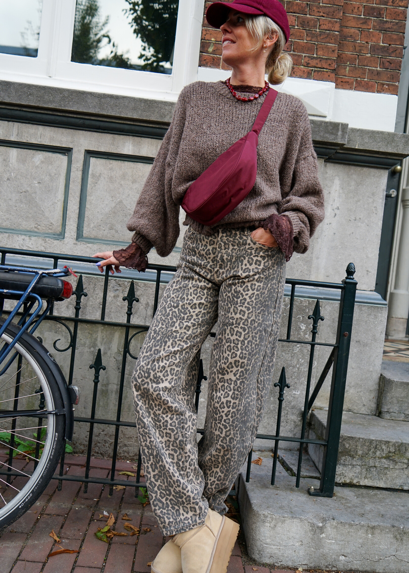 CROSSBODY BURGUNDY