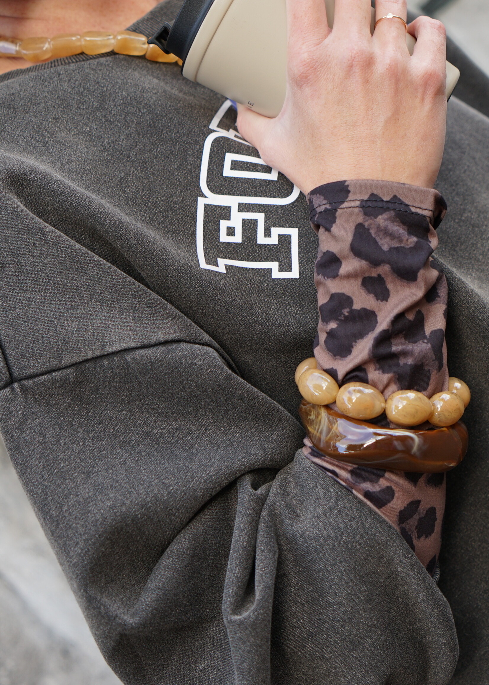 CHUNKY ARMBAND TAUPE