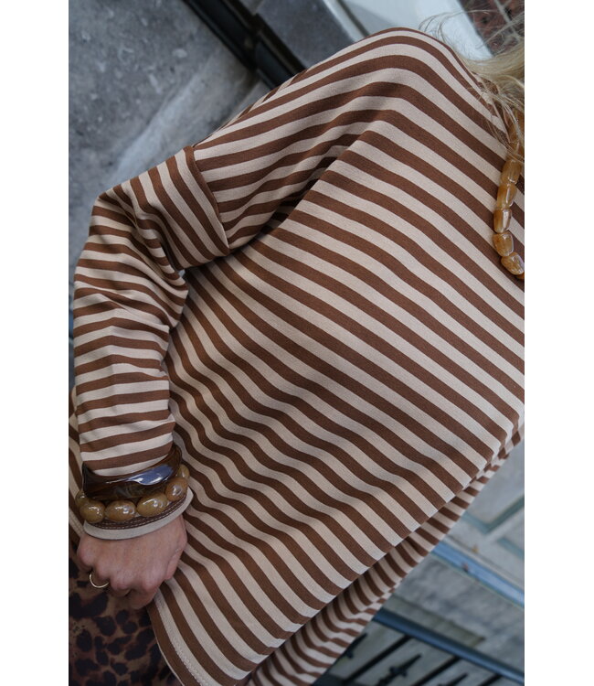 TOP STREEP BRUIN BEIGE