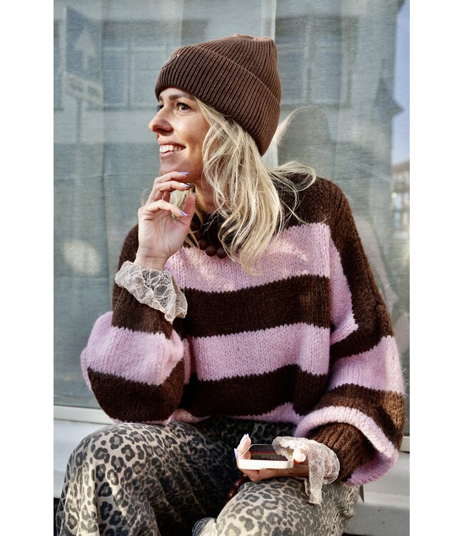 GEBREIDE TRUI BRUIN ROZE