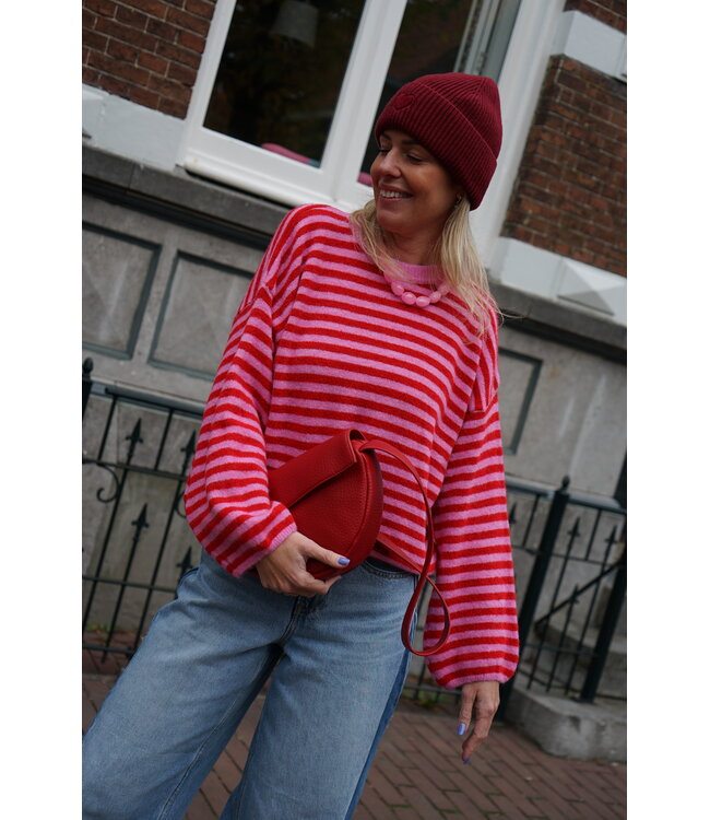 STREEP TRUI ROOD ROZE