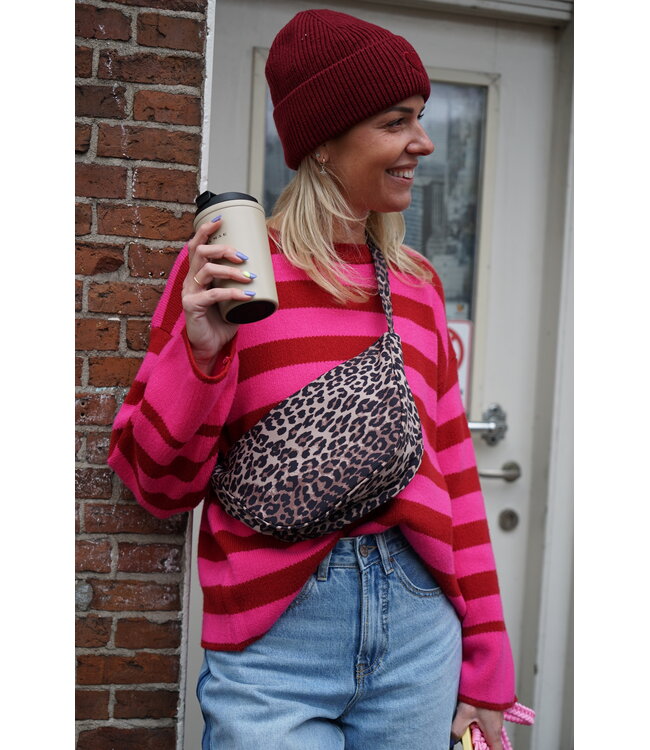 STREEP TRUI ROOD ROZE