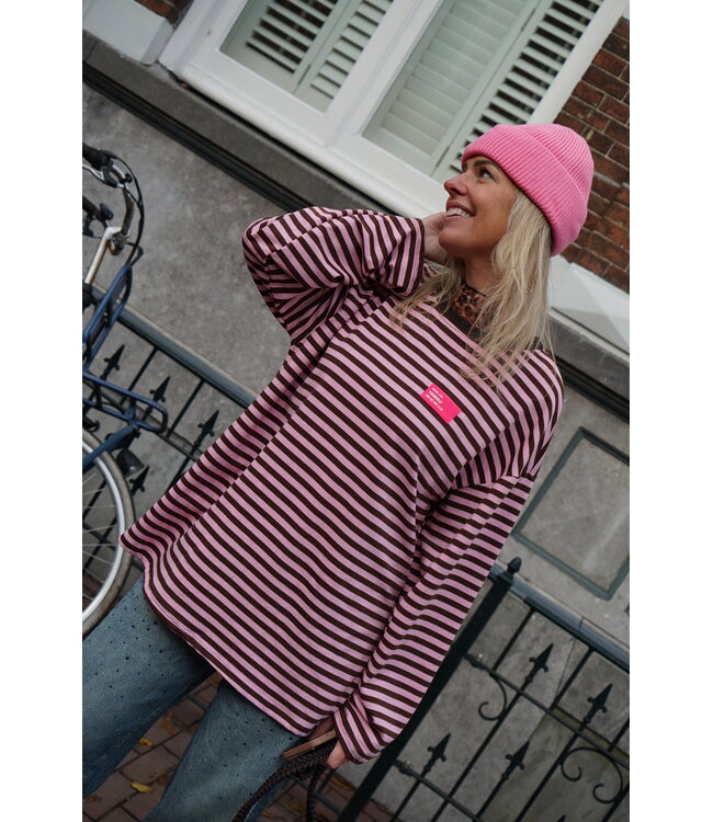 OVERSIZED STREEP TOP BRUIN ROZE
