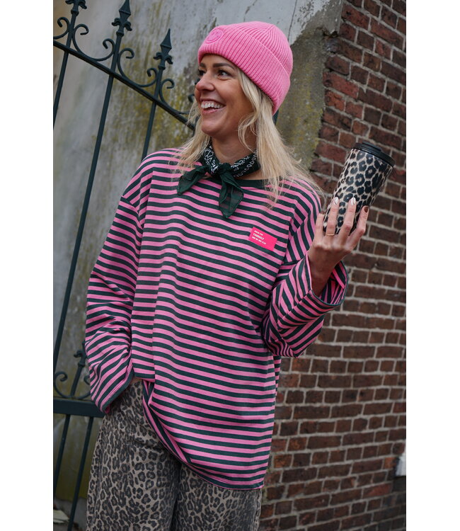 OVERSIZED STREEP TOP ROZE GROEN