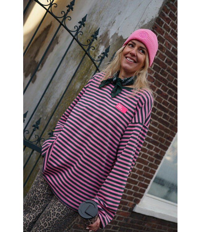 OVERSIZED STREEP TOP ROZE GROEN