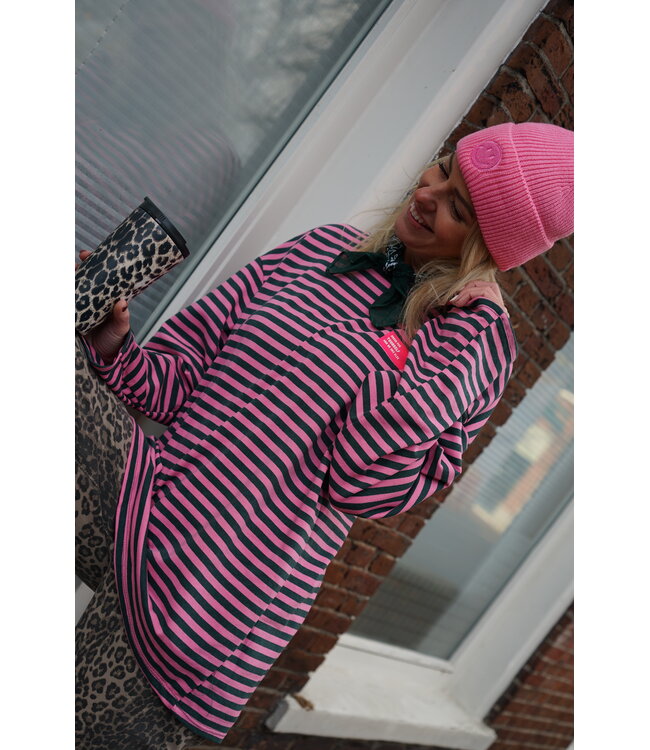 OVERSIZED STREEP TOP ROZE GROEN