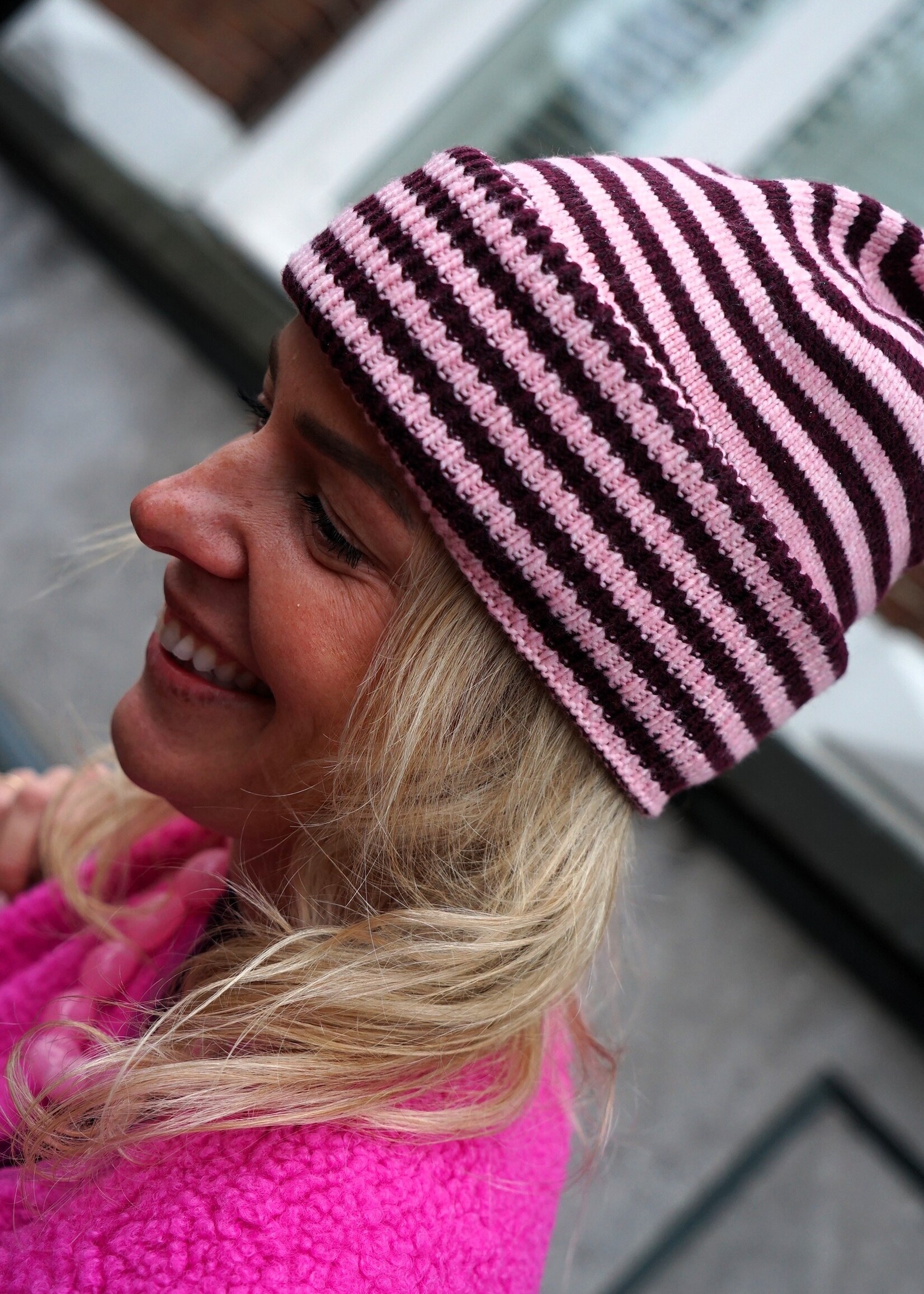 STREEP MUTS AUBERGINE ROZE