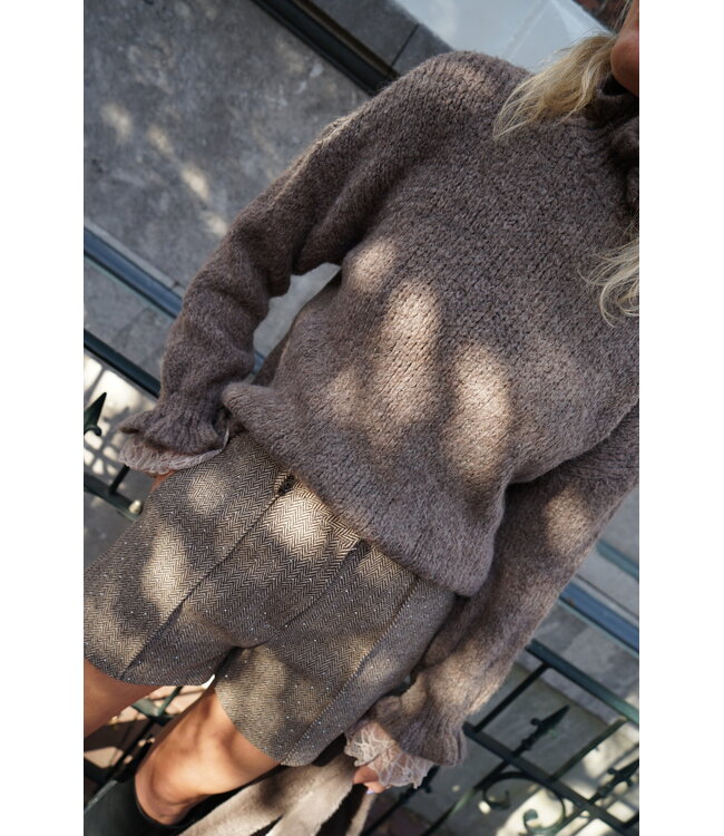 TRUI MET RUFFLE TAUPE