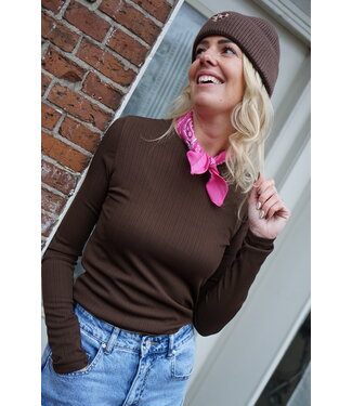 BASIC TOP RIB BRUIN