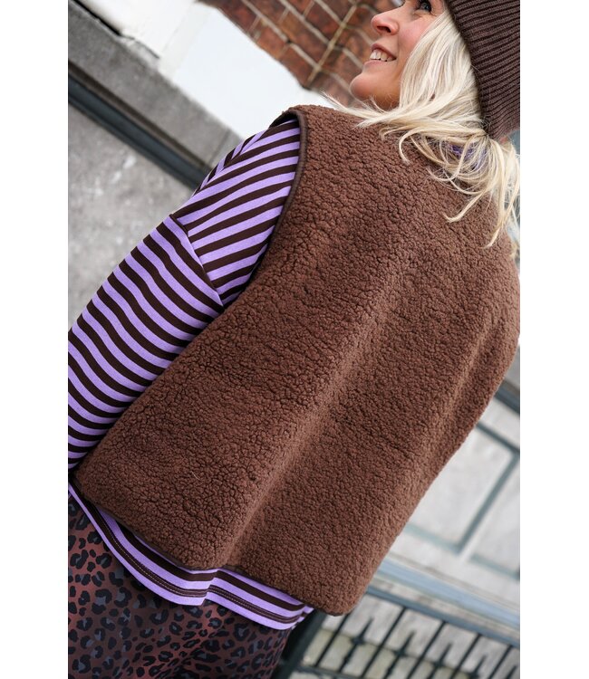 TEDDY GILET AMOUR BRUIN