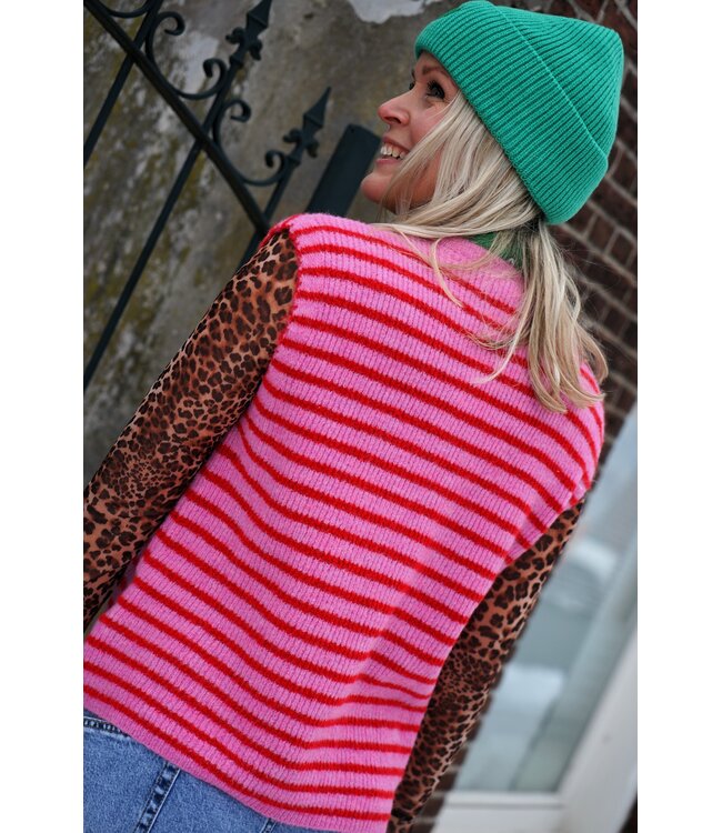 GEBREID GILET STREEP ROOD ROZE