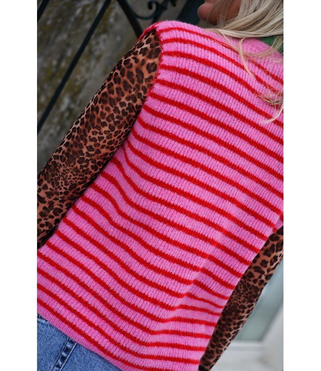 GEBREID GILET STREEP ROOD ROZE