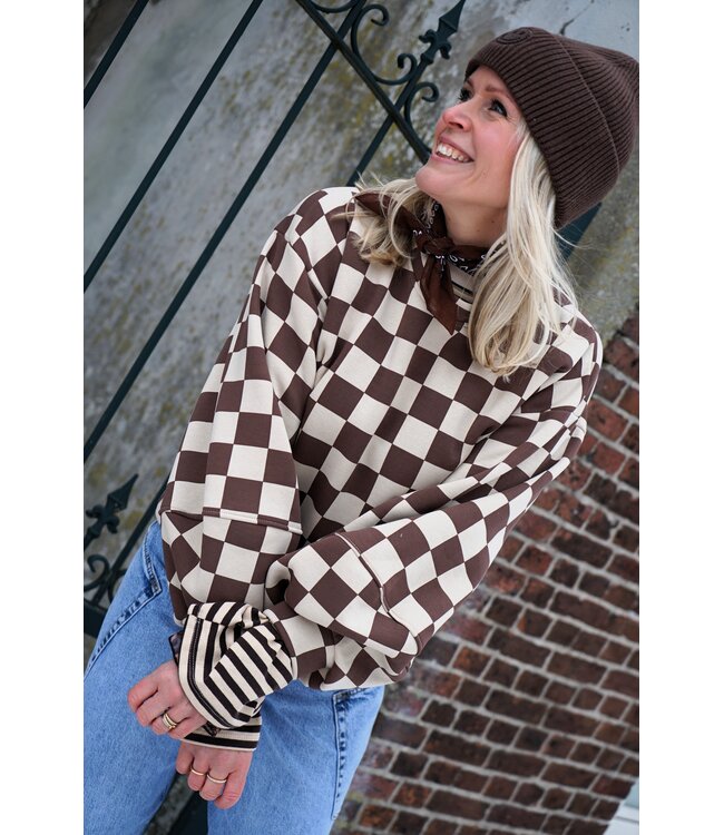 GEBLOKTE TRUI BRUIN BEIGE