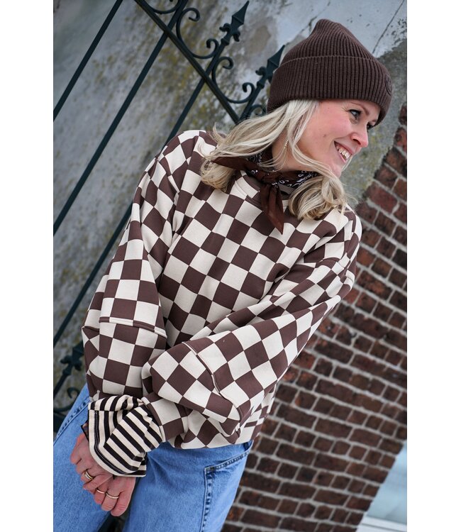 GEBLOKTE TRUI BRUIN BEIGE