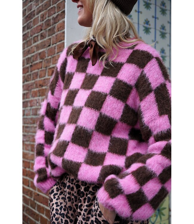 GEBLOKTE TRUI ROZE BRUIN