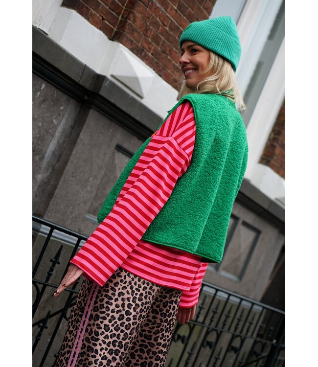 TEDDY GILET GROEN OUT OF OFFICE