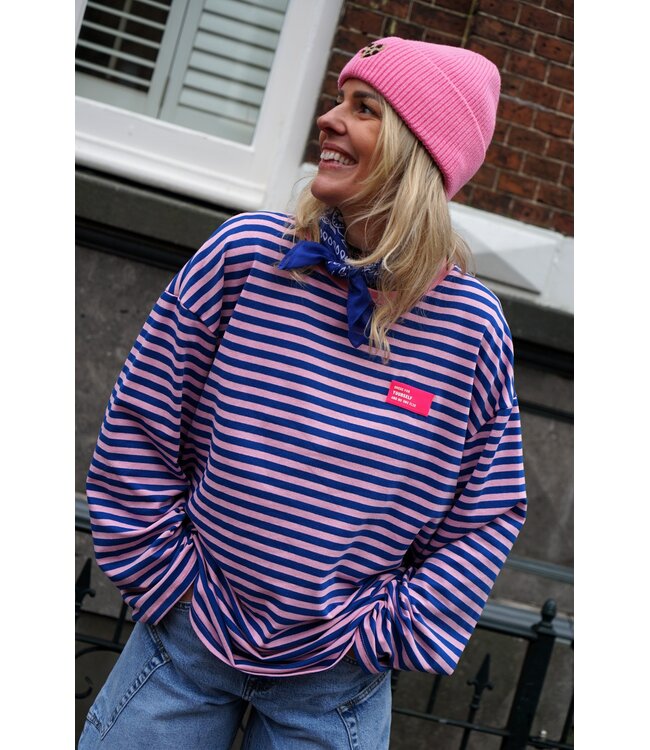 OVERSIZED STREEP TOP ROZE BLAUW