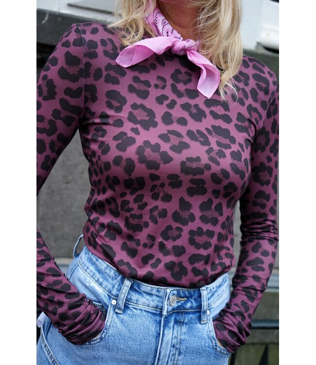 LEOPARD TOP AUBERGINE