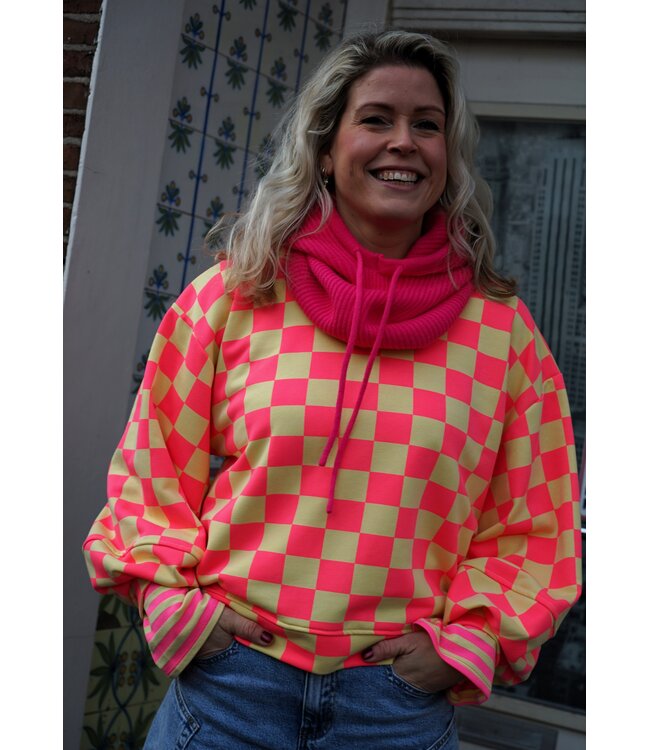 SWEATER GEBLOKT GEEL ROZE