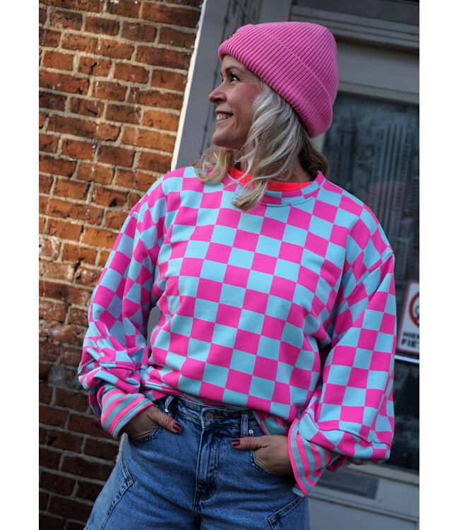 SWEATER GEBLOKT FUCHSIA BLAUW