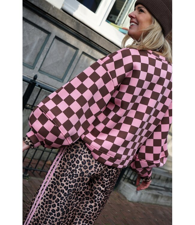 SWEATER GEBLOKT BRUIN ROZE