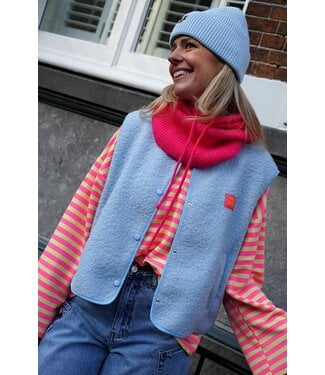 GILET OUT OF OFFICE LICHTBLAUW