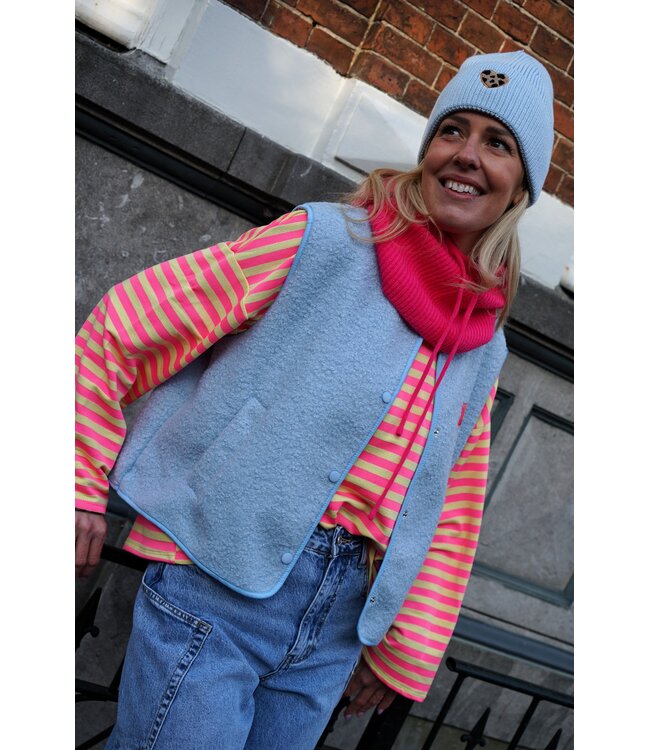 GILET OUT OF OFFICE LICHTBLAUW