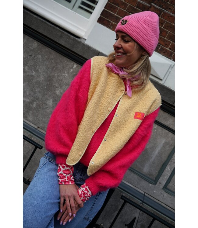 GILET OUT OF OFFICE GEEL