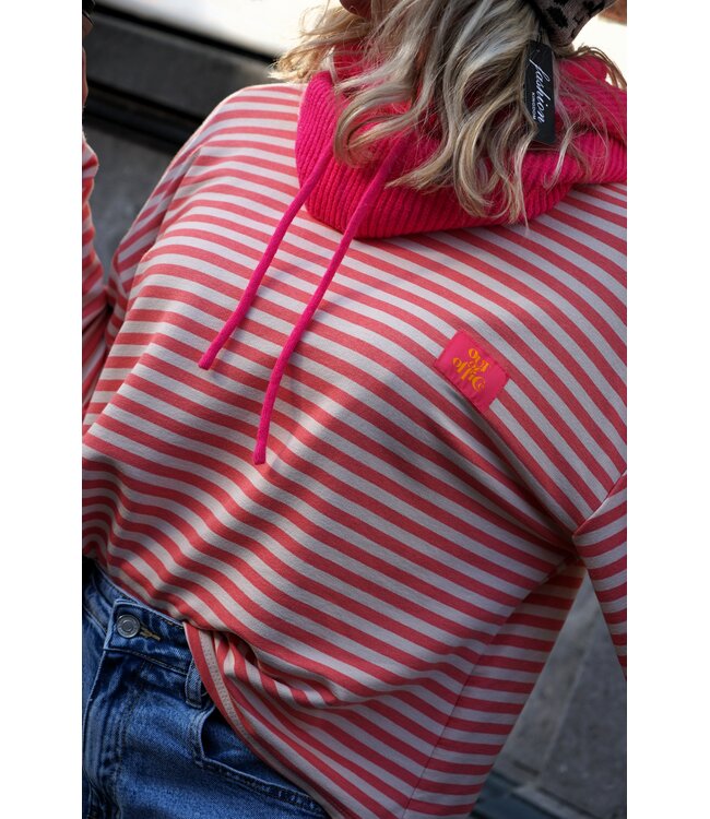 STREEP TOP OUT OF OFFICE ZALMROZE