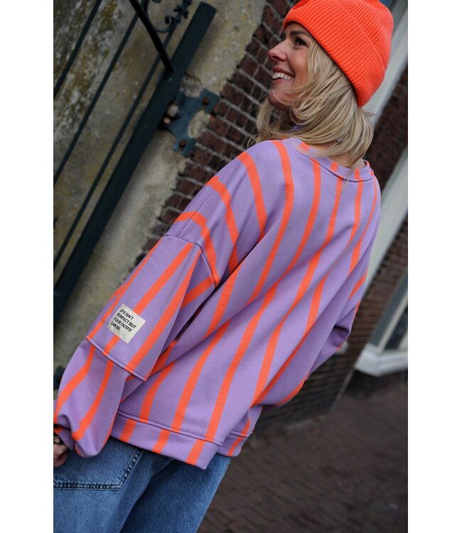 STREEP SWEATER LOT LILA ORANJE