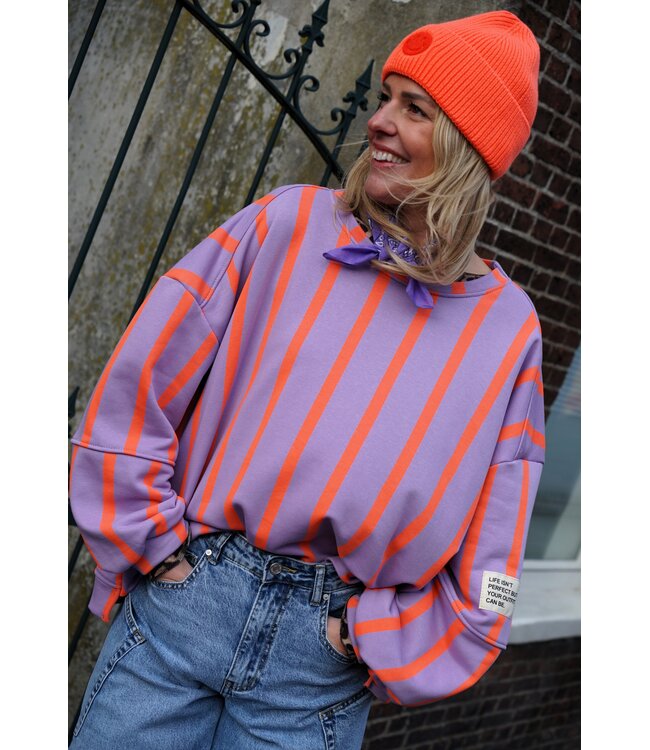 STREEP SWEATER LOT LILA ORANJE
