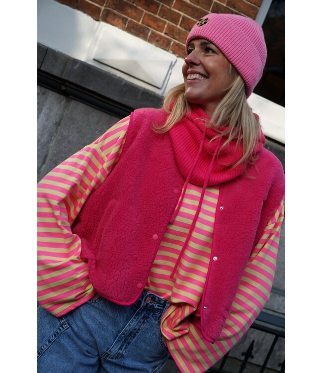 GILET PIP OUT OF OFFICE FUCHSIA