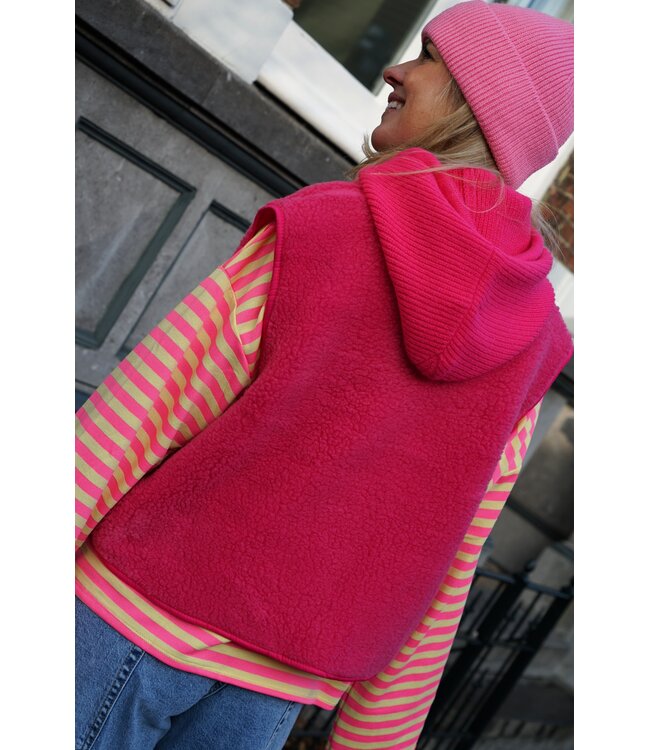 GILET PIP OUT OF OFFICE FUCHSIA