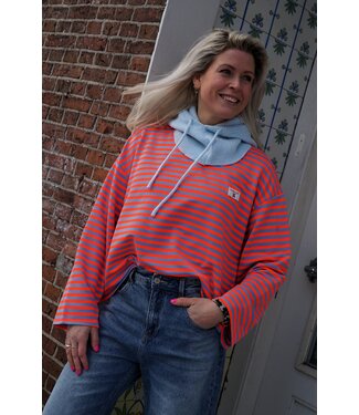 STREEP TOP CHERRY ORANJE BLAUW