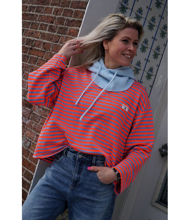 STREEP TOP CHERRY ORANJE BLAUW