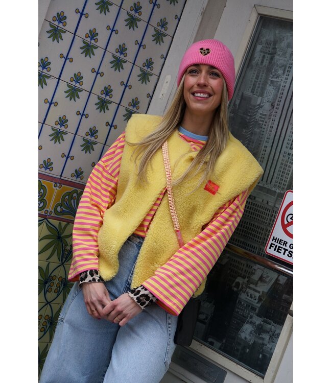 TEDDY GILET ISA 'OUT OF OFFICE' ROZE