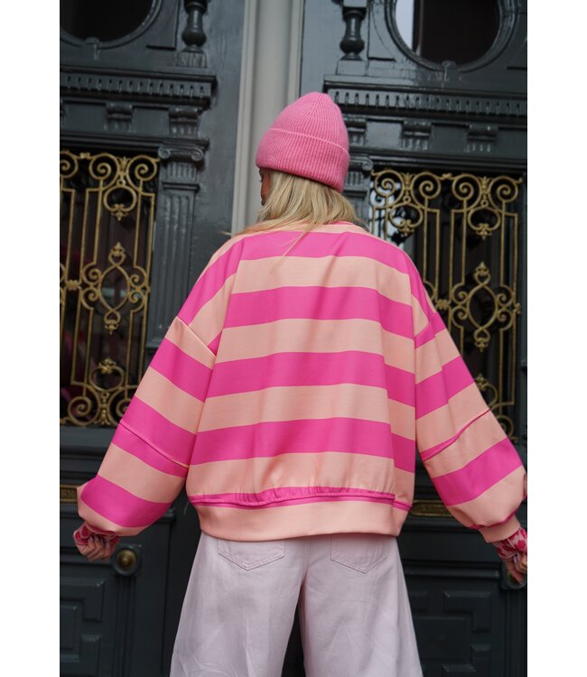 STREEP SWEATER FUCHSIA ORANJE
